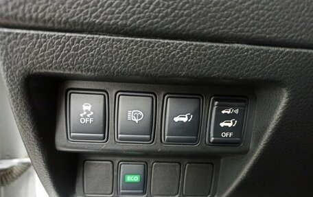 Nissan X-Trail, 2015 год, 1 900 000 рублей, 17 фотография