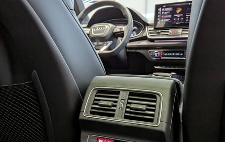 Audi Q5, 2025 год, 6 300 000 рублей, 34 фотография