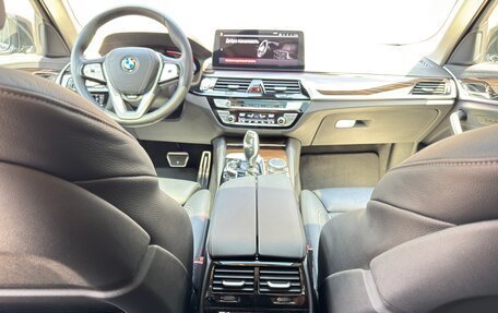 BMW 5 серия, 2020 год, 4 790 000 рублей, 23 фотография