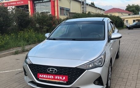 Hyundai Solaris II рестайлинг, 2021 год, 1 550 000 рублей, 7 фотография