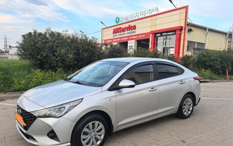 Hyundai Solaris II рестайлинг, 2021 год, 1 550 000 рублей, 12 фотография