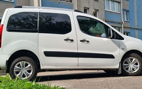 Peugeot Partner II рестайлинг 2, 2010 год, 590 000 рублей, 8 фотография