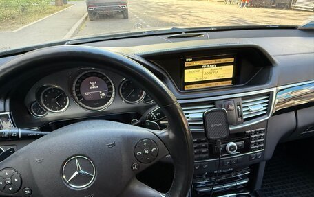 Mercedes-Benz E-Класс, 2010 год, 1 750 000 рублей, 14 фотография
