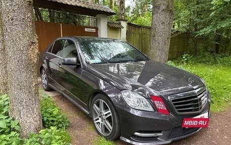 Mercedes-Benz E-Класс, 2010 год, 1 750 000 рублей, 15 фотография
