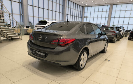 Opel Astra J, 2013 год, 650 000 рублей, 9 фотография