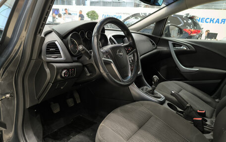 Opel Astra J, 2013 год, 650 000 рублей, 20 фотография