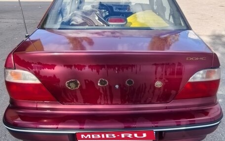 Daewoo Nexia I рестайлинг, 2005 год, 100 000 рублей, 3 фотография