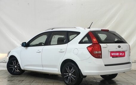 KIA cee'd I рестайлинг, 2011 год, 569 000 рублей, 8 фотография