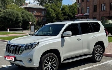 Toyota Land Cruiser Prado 150 рестайлинг 2, 2010 год, 3 000 000 рублей, 22 фотография
