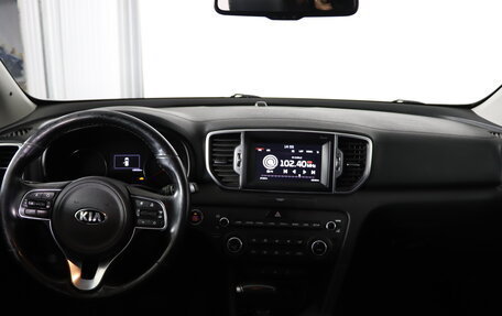 KIA Sportage IV рестайлинг, 2018 год, 1 839 990 рублей, 13 фотография