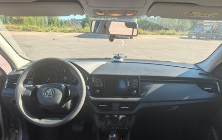 Skoda Rapid II, 2022 год, 1 850 000 рублей, 11 фотография