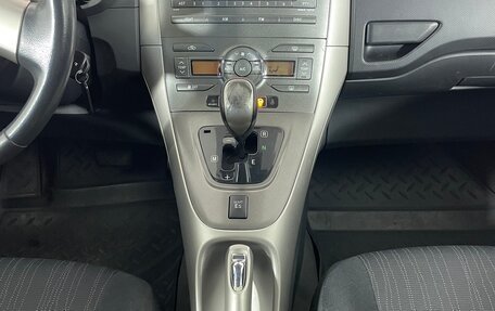 Toyota Auris II, 2008 год, 637 000 рублей, 16 фотография