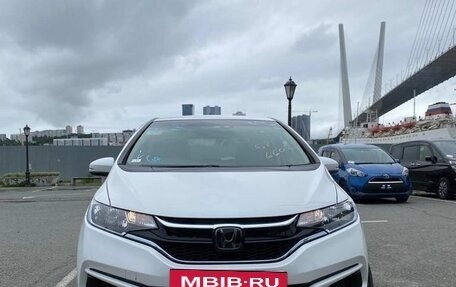 Honda Fit III, 2018 год, 1 550 000 рублей, 9 фотография