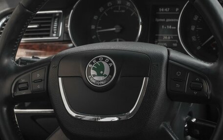 Skoda Superb III рестайлинг, 2012 год, 1 099 000 рублей, 19 фотография