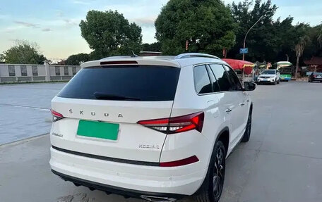 Skoda Kodiaq I, 2022 год, 2 315 000 рублей, 8 фотография