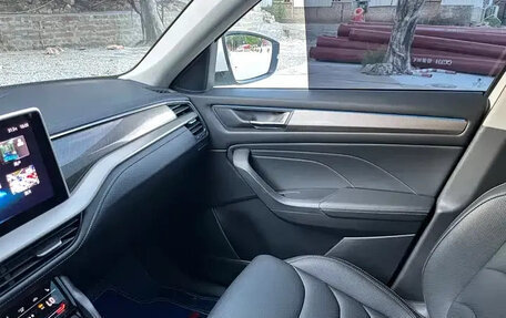 Skoda Kodiaq I, 2022 год, 2 315 000 рублей, 17 фотография