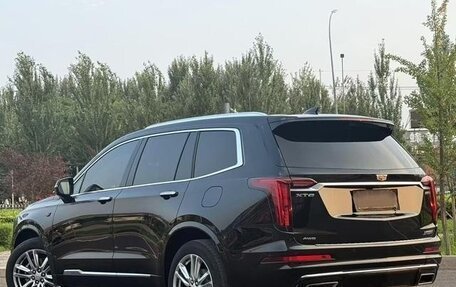 Cadillac XT6 I, 2021 год, 2 950 000 рублей, 2 фотография