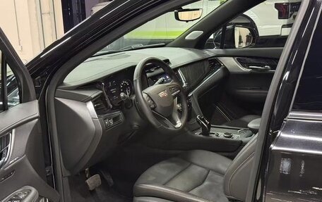 Cadillac XT6 I, 2021 год, 2 950 000 рублей, 8 фотография