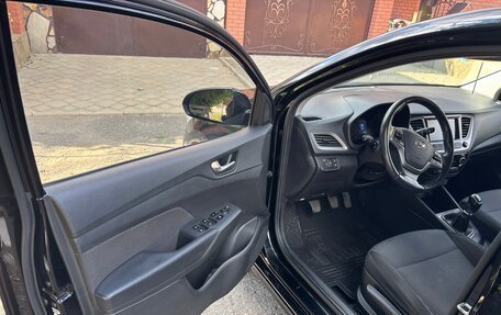 Hyundai Solaris II рестайлинг, 2019 год, 1 440 000 рублей, 5 фотография