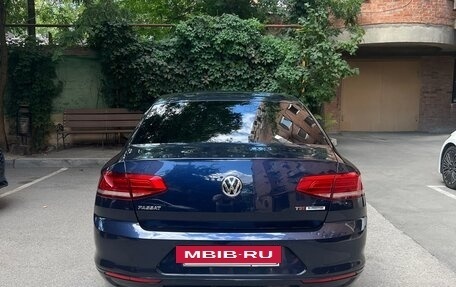 Volkswagen Passat B8 рестайлинг, 2016 год, 2 080 000 рублей, 7 фотография