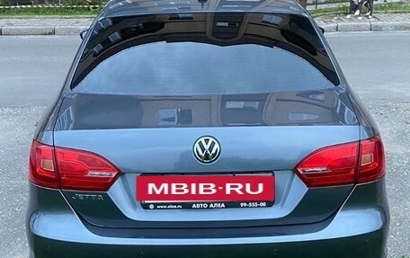 Volkswagen Jetta VI, 2014 год, 1 080 000 рублей, 4 фотография