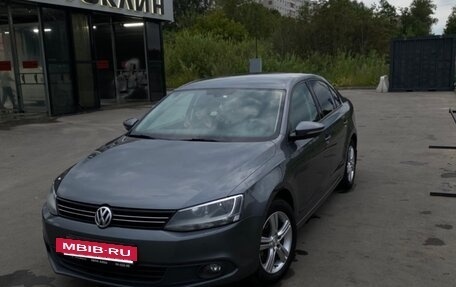 Volkswagen Jetta VI, 2014 год, 1 080 000 рублей, 3 фотография