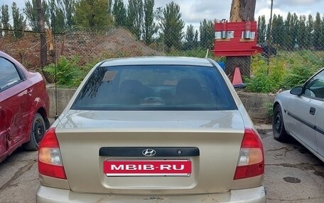 Hyundai Accent II, 2002 год, 150 000 рублей, 2 фотография