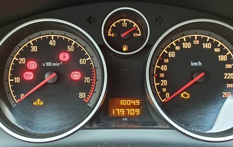 Opel Zafira B, 2013 год, 980 000 рублей, 8 фотография