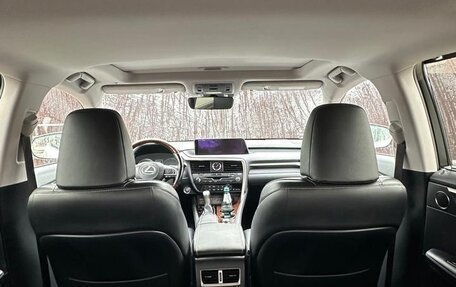 Lexus RX IV рестайлинг, 2017 год, 3 900 000 рублей, 24 фотография