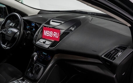 Ford Kuga III, 2018 год, 1 824 000 рублей, 15 фотография