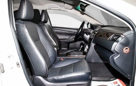 Toyota Camry, 2015 год, 1 599 000 рублей, 6 фотография