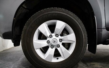 Toyota Land Cruiser Prado 150 рестайлинг 2, 2021 год, 4 900 000 рублей, 19 фотография