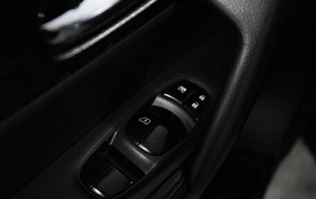 Nissan X-Trail, 2015 год, 1 600 000 рублей, 14 фотография