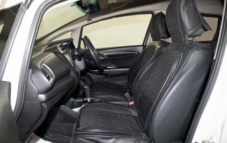 Honda Fit III, 2018 год, 1 175 000 рублей, 6 фотография
