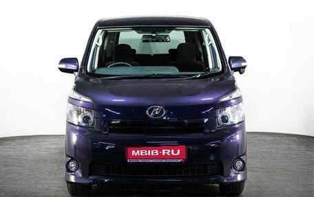 Toyota Voxy II, 2008 год, 1 435 000 рублей, 2 фотография