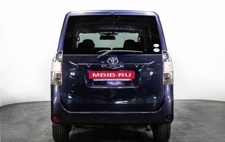 Toyota Voxy II, 2008 год, 1 435 000 рублей, 4 фотография