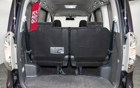 Toyota Voxy II, 2008 год, 1 435 000 рублей, 16 фотография