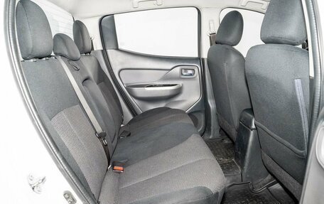 Mitsubishi L200 IV рестайлинг, 2015 год, 1 600 000 рублей, 5 фотография