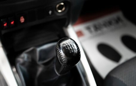 Mitsubishi L200 IV рестайлинг, 2015 год, 1 600 000 рублей, 12 фотография