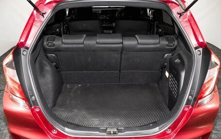 Honda Fit III, 2018 год, 1 200 000 рублей, 17 фотография