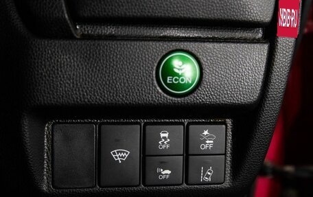 Honda Fit III, 2018 год, 1 200 000 рублей, 15 фотография