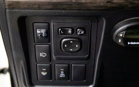 Toyota Land Cruiser Prado 150 рестайлинг 2, 2014 год, 3 200 000 рублей, 14 фотография