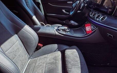 Mercedes-Benz E-Класс, 2020 год, 3 700 000 рублей, 8 фотография