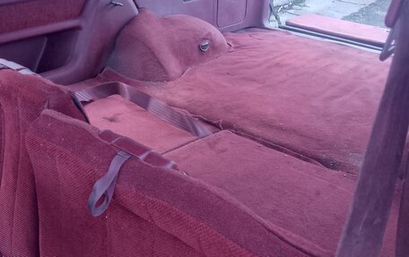 Toyota Hilux Surf III рестайлинг, 1989 год, 370 000 рублей, 1 фотография