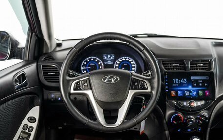 Hyundai Solaris II рестайлинг, 2011 год, 900 000 рублей, 9 фотография