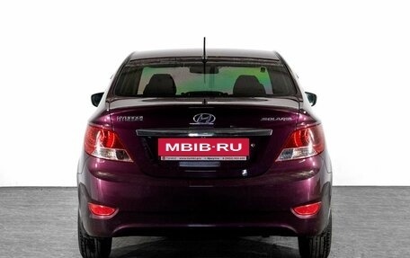 Hyundai Solaris II рестайлинг, 2011 год, 900 000 рублей, 4 фотография