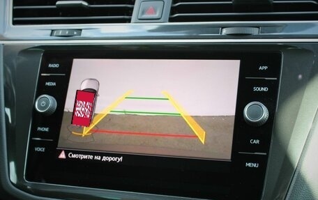 Volkswagen Tiguan II, 2019 год, 2 175 000 рублей, 19 фотография