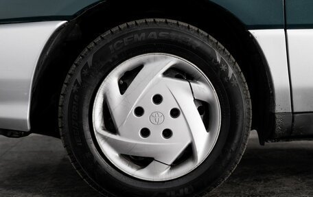 Toyota Ipsum II, 1995 год, 650 000 рублей, 18 фотография