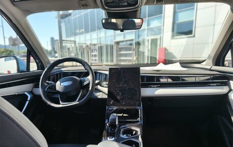 Geely Atlas, 2024 год, 2 799 000 рублей, 7 фотография