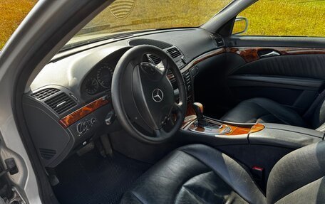 Mercedes-Benz E-Класс, 2002 год, 650 000 рублей, 8 фотография